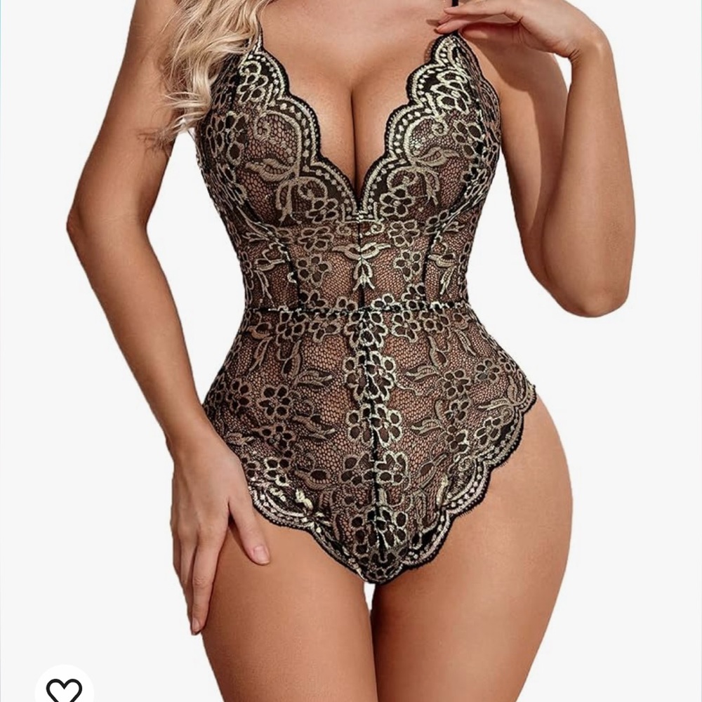 Lingerie bodysuit